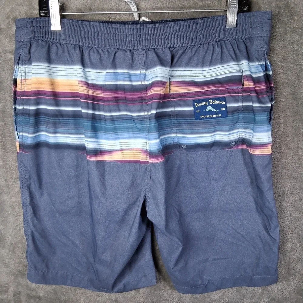Tommy Bahama Baja Borealis Boardshorts Men Size Large X 9